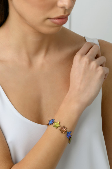 A.BR.US0266_2_Anastasia Kessaris_ Sea Life Diamond Bracelet