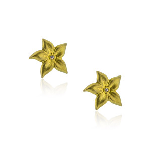 A.ER.US0273yellow_Anastasia Kessaris_Starfish Diamond Earrings