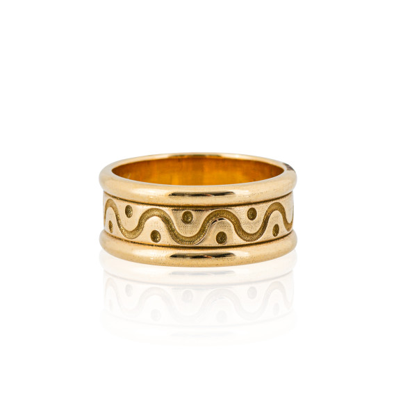 DAP.222158_Doro_Gold Wavy-Carved Ring