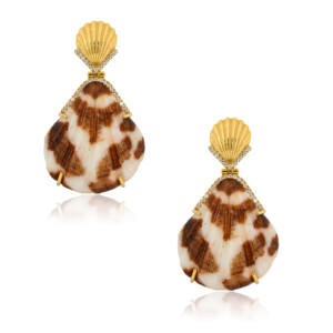 Sparkling Shell Dangle Earrings