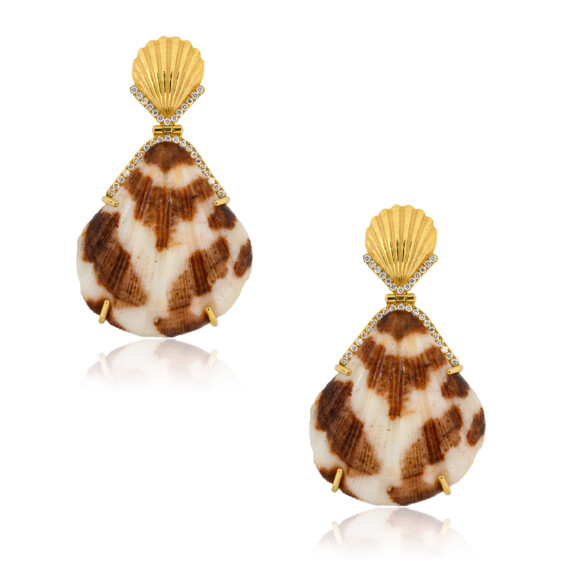 Sparkling Shell Dangle Earrings