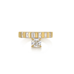 Selene Diamond Ring