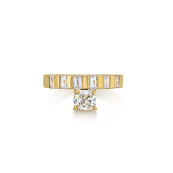 Selene Diamond Ring