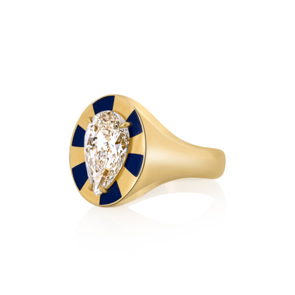 Lucent Ray Ring