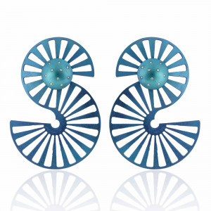 A.ER.AP0233_60_-7047_Dancing Rails Titanium Diamond Earrings