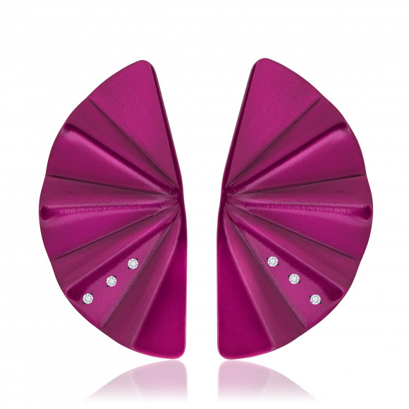 Geisha Nanoceramic Titanium Diamond Earrings