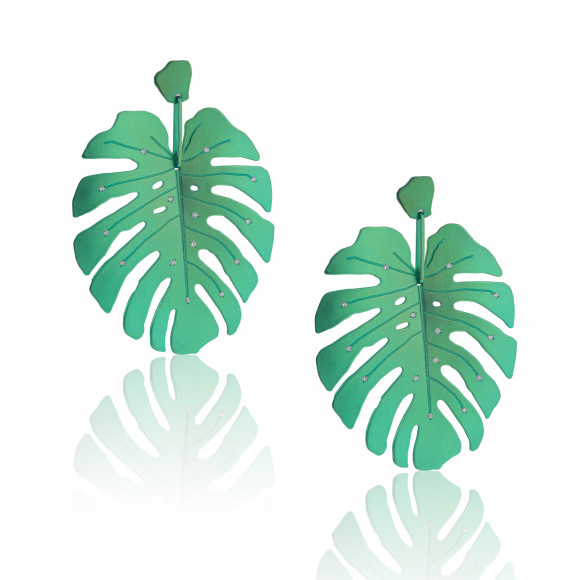 A.ER.MT0066_77_Anastasia Kessaris_Tropicalia Titanium Diamond Earrings
