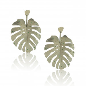 A.ER.MT0165_35_Anastasia Kessaris_Bonding Geisha Titanium Earrings