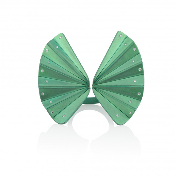 A.RG.MT0129_70_Anastasia Kessaris_Tricky Geisha Ring