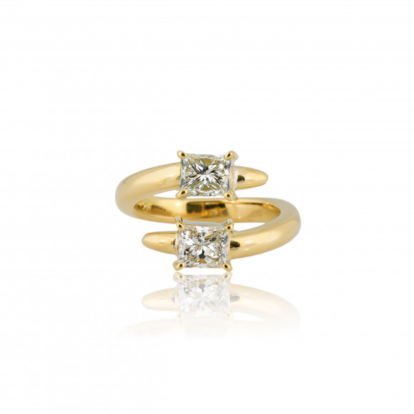 DAP.201460_Anastasia Kessaris_Double Bond Diamond Ring