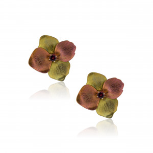 E.ER.FL0208_55_60_Anastasia Kessaris_Buttercup Bouquet Earrings