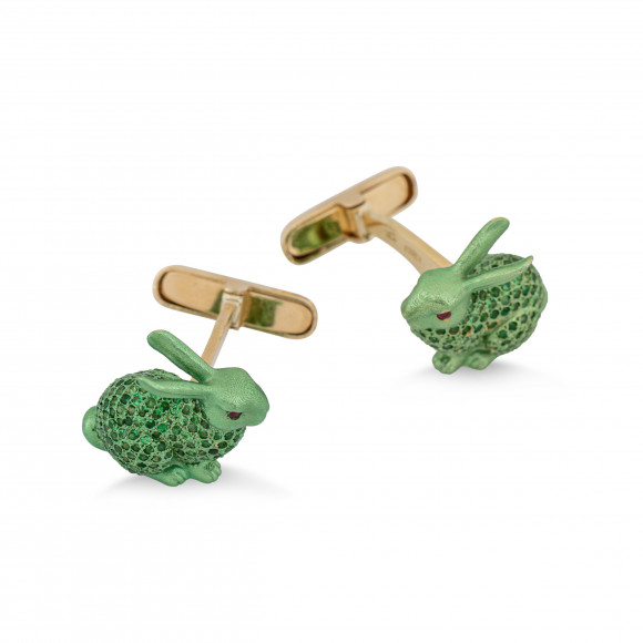 MNP.222395 Anastasia Kessaris Gold Bunny Cufflinks