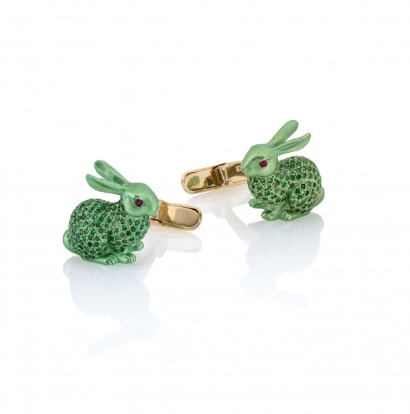 MNP.222395_Anastasia Kessaris-Gold Bunny Cufflinks-DSC_1435